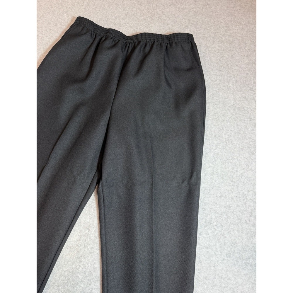 Alfred Dunner Dress Pants Womens 16 Black Like New Relaxed Fit Pockets